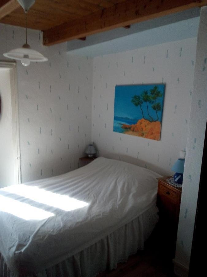 Maison De Famille Au Plateau Du Mezenc Les Vastres Esterno foto